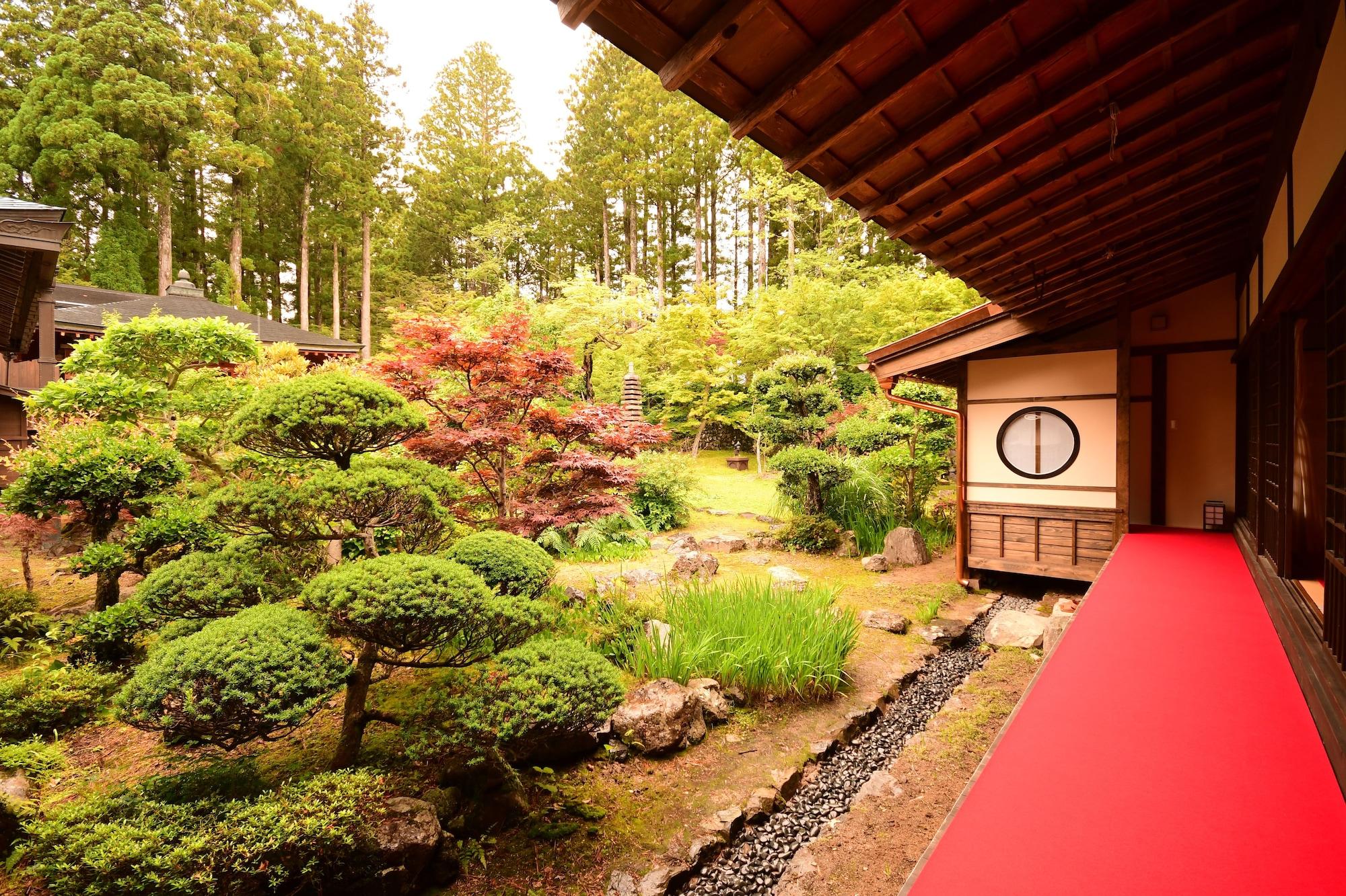 Koyasan Shukubo Jokiin Hotel Buitenkant foto