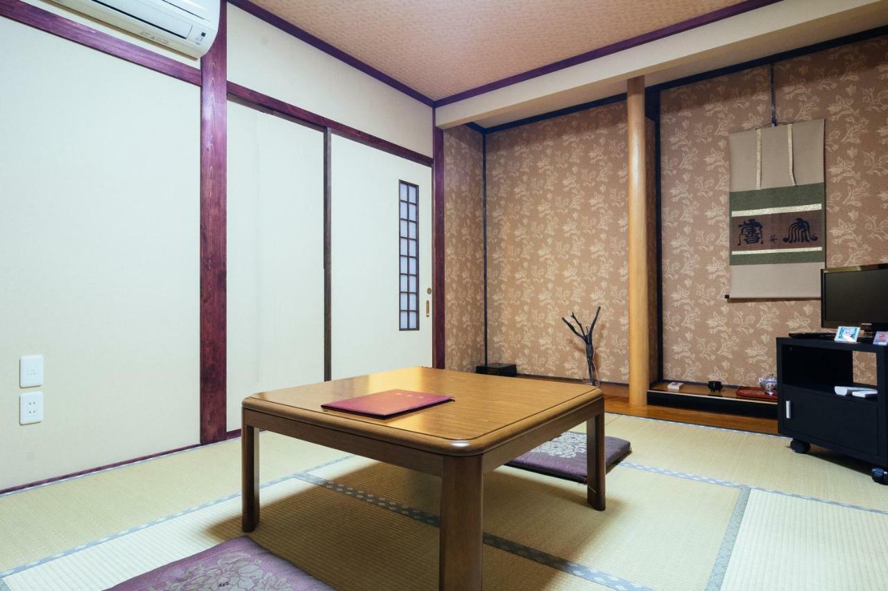 Koyasan Shukubo Jokiin Hotel Buitenkant foto